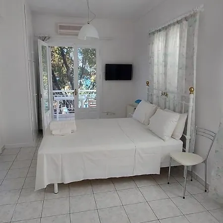 Tzeni Lygia (Lefkada)