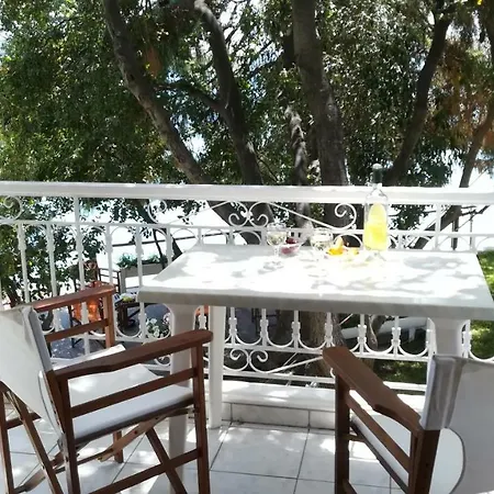 Tzeni * Lygia (Lefkada)