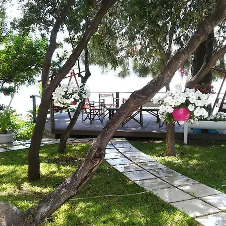 Tzeni Apartment Lygia (Lefkada)