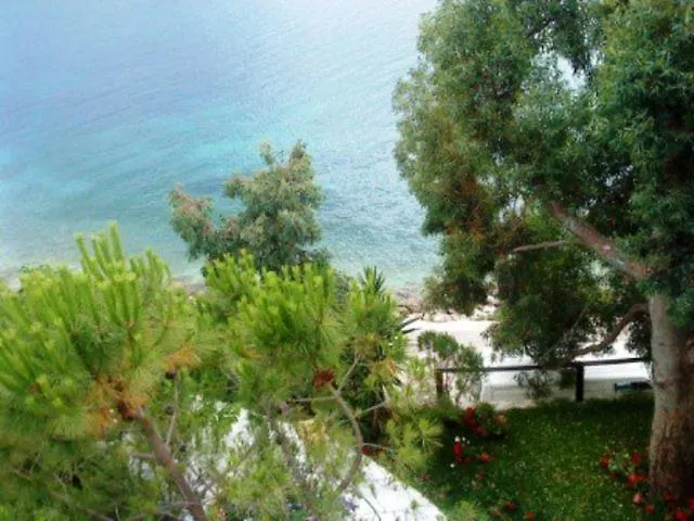 Tzeni * Lygia (Lefkada)